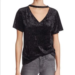 Honeypunch crushed velvet choker tee!
